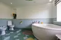 Dom 7 pokojów 323 m² Lipawa, Łotwa