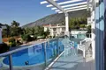 Mieszkanie 2 pokoi 120 m² w Fethiye, Turcja