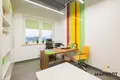 Oficina 3 habitaciones 76 m² en Minsk, Belarús
