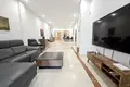 Mieszkanie 3 pokoi 177 m² Marbella, Hiszpania