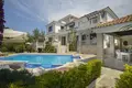 Haus 5 Schlafzimmer 379 m² Argaka, Cyprus