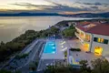 Casa 5 habitaciones 463 m² Kraljevica, Croacia