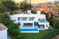 5 bedroom villa 405 m² Marbella, Spain