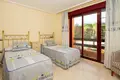Mieszkanie 3 pokoi 139 m² Marbella, Hiszpania