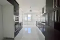 Mieszkanie 4 pokoi 180 m² Konyaalti, Turcja
