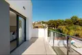 Villa de tres dormitorios 141 m² Alfaz del Pi, España