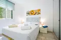 Mieszkanie 2 pokoi 80 m² Arona, Hiszpania