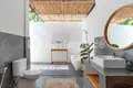 Villa mit 2 Schlafzimmern  Kerobokan Kelod, Indonesien