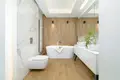Mieszkanie 4 pokoi 143 m² Poznań, Polska