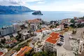 Complexe résidentiel (low-rise residential building) in Komoševina Budva