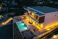 Villa de 4 dormitorios 263 m² Karlobag, Croacia