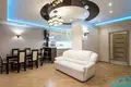 Mieszkanie 2 pokoi 79 m² Mińsk, Białoruś