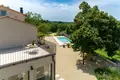 4 bedroom house 300 m² Sumber, Croatia