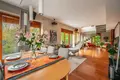 Квартира 4 комнаты 200 м² в Варшаве, Польша