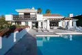 5 bedroom villa 1 207 m² Benahavis, Spain