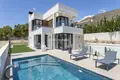 Villa de tres dormitorios 250 m² Finestrat, España