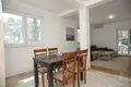 villa de 5 dormitorios 400 m² Katun-Rezevici, Montenegro