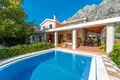 4 bedroom house 305 m² Donji Orahovac, Montenegro
