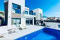 Villa de tres dormitorios 140 m² Finestrat, España