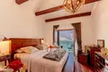 3 bedroom villa 198 m² Dobrota, Montenegro