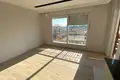 2 bedroom apartment 65 m² Kepez, Turkey