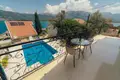 Casa 5 habitaciones 220 m² Tivat, Montenegro