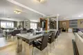 4 bedroom apartment 253 m² Marbella, Spain