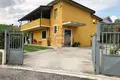 Villa de 4 habitaciones 230 m² Mosciano Sant Angelo, Italia