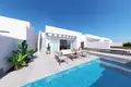 Villa de tres dormitorios 102 m² Almoradi, España