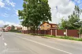 Casa 11 habitaciones 395 m² Ratomka, Bielorrusia