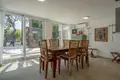 Villa de 4 dormitorios 197 m² Alfaz del Pi, España