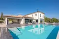 Villa de 4 dormitorios 435 m² Umag, Croacia