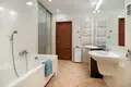 4 room apartment 123 m² Warsaw, Poland