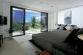Condo 3 bedrooms 410 m² Ban Kata, Thailand