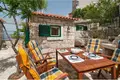 Haus 8 Zimmer 322 m² Omis, Kroatien