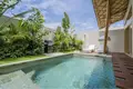 Villa de tres dormitorios 120 m² Kerobokan, Indonesia