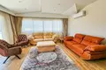 Квартира 6 комнат 260 м² Махмутлар центр, Турция