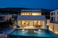 4 bedroom Villa 320 m² Podstrana, Croatia