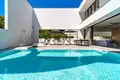 5 bedroom villa 366 m², All countries