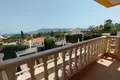 Villa de tres dormitorios 240 m² La Nucía, Španjolska