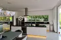 Villa 4 chambres  Kerobokan Kaja, Indonésie