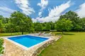 villa de 5 dormitorios 530 m² Muntic, Croacia