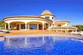 Villa 8 Schlafzimmer 1 089 m² Calp, Spanien