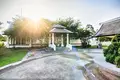 Villa de 4 dormitorios 1 066 m² Ban Nok Na, Tailandia