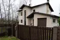 4 bedroom house 235 m² Marupes novads, Latvia