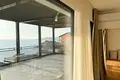 2 bedroom apartment 141 m² Sveti Stefan, Montenegro