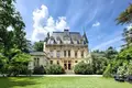 Castle 10 bedrooms 1 036 m² Gironde, France