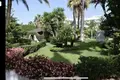 2 bedroom penthouse 98 m² Marbella, Spain