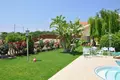 Villa 7 habitaciones 520 m² Municipio de Germasogeia, Chipre