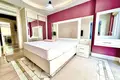 Квартира 1 комната 240 м² Аланья, Турция